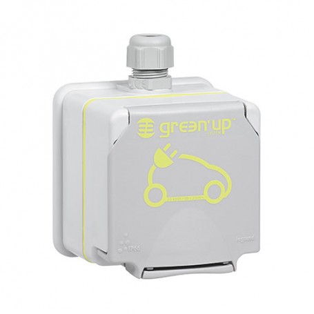 Punto de recarga Green UP de Legrand con conector Schuko. RECARGA MÁS RÁPIDO